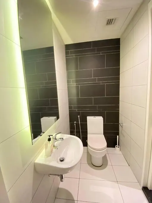 Anggun Residence Modern Suites With Netflix 3Mins To Monorail Kl Near Klcc Kuala Lumpur